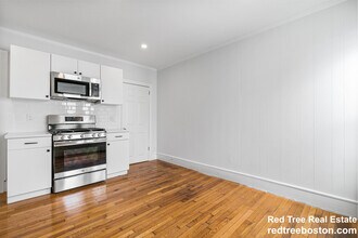 301 Hancock St, Unit 1 in Boston, MA - Building Photo - Building Photo