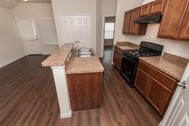 property at 21718 Martin Grove Ct