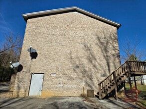 402 Peek Dr in Cookeville, TN - Building Photo - Building Photo