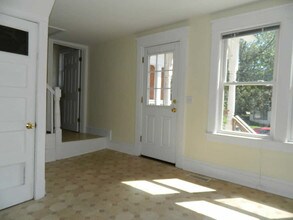 70 Adams St-Unit -1 in Burlington, VT - Building Photo - Building Photo