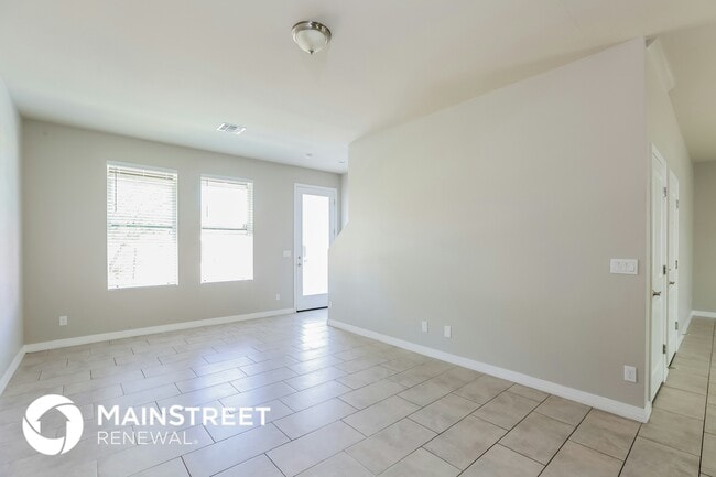 2000 N 36th St in Phoenix, AZ - Foto de edificio - Building Photo