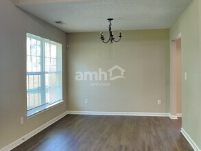 2517 Kanlow Dr in Antioch, TN - Building Photo - Building Photo
