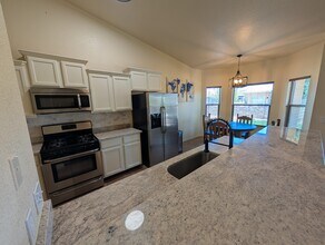 5604 New Castle Ct in Santa Teresa, NM - Building Photo - Building Photo