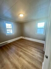 614 Reed St in Neenah, WI - Building Photo - Building Photo