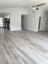 60 Ironwood Way N in Palm Beach Gardens, FL - Building Photo - Building Photo