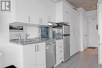 1900 Simcoe St N in Oshawa, ON - Building Photo - Building Photo