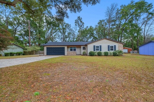 property at 5831 Split Oak Ln