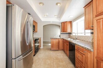 6709 W Topeka Dr in Glendale, AZ - Foto de edificio - Building Photo