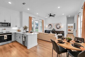 1018 Collie Ct in Garland, TX - Building Photo - Building Photo