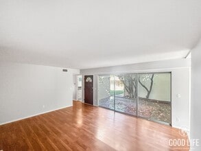 7156 Princess View Dr in San Diego, CA - Building Photo - Building Photo