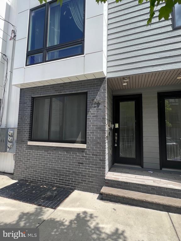 1225 N 5th St in Philadelphia, PA - Building Photo - Building Photo