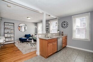 132 Emerson St, Unit 13 in Boston, MA - Building Photo