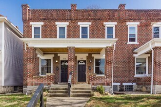 958-976-976 S Champion Ave in Columbus, OH - Building Photo - Building Photo