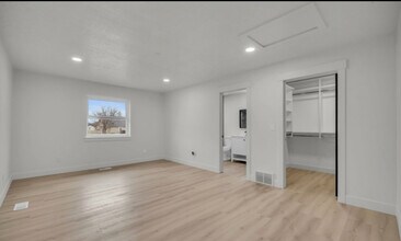 353 W Redberry Rd, Unit Upper level in Draper, UT - Building Photo - Building Photo