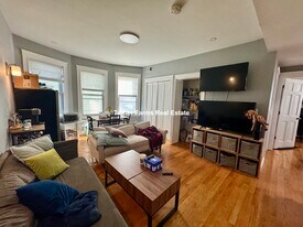 146 Hillside St, Unit 2 in Boston, MA - Building Photo