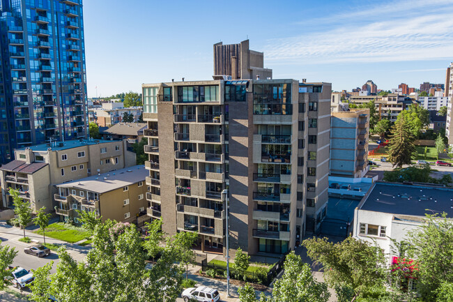 Park Place in Calgary, AB - Building Photo - Building Photo