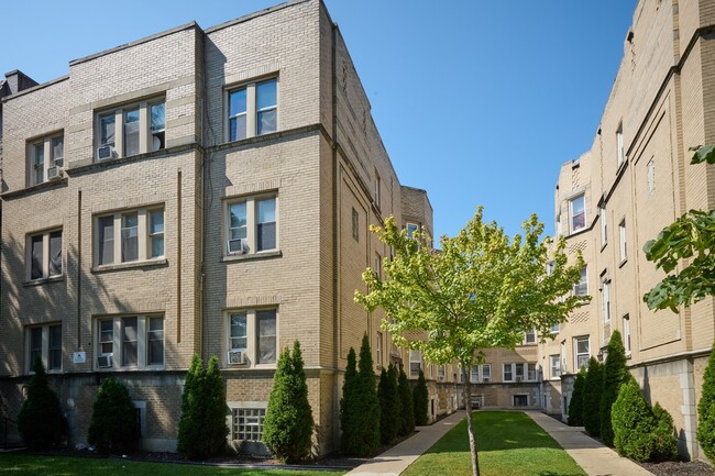 property at 6328 N Albany Ave