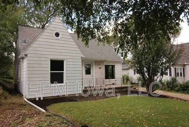 property at 1514 Baltimore St