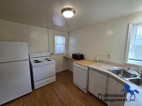 608 Parkhill Dr in Billings, MT - Building Photo - Building Photo