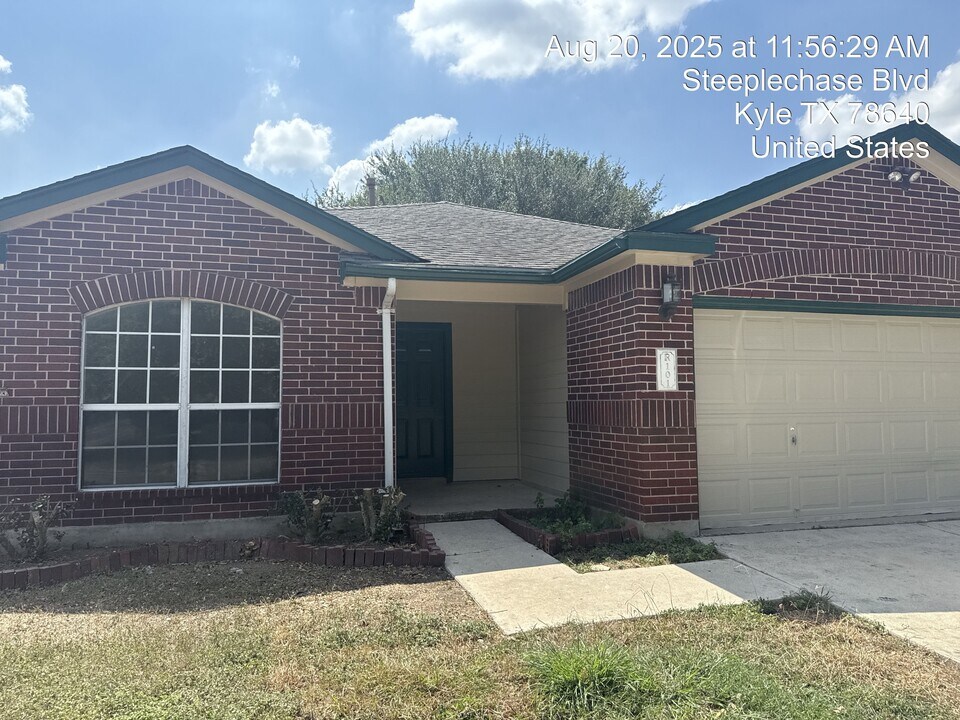101 Geronimo Cove in Kyle, TX - Building Photo