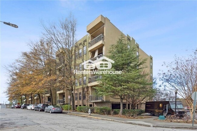 property at 425 Chapel St SW