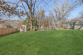 10106 W 91st St in Overland Park, KS - Building Photo - Building Photo