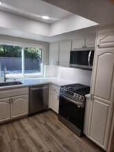 19158 Lahey St in Los Angeles, CA - Building Photo - Building Photo