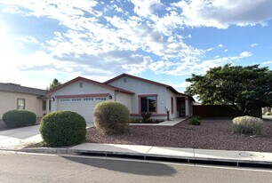1496 Stratford Pl in Chino Valley, AZ - Building Photo