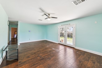 4 Bradley Pl in Kenner, LA - Building Photo - Building Photo