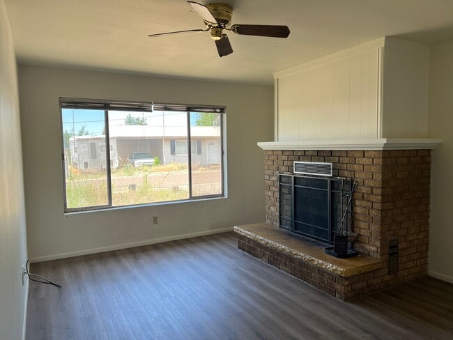 property at 345-347 N 1st E St
