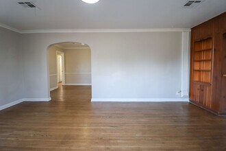 4746 E 7th St in Tulsa, OK - Building Photo - Building Photo