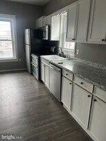 17 N Main St in Stewartstown, PA - Building Photo