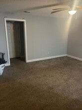 260 Fountain St in Fall River, MA - Building Photo - Building Photo