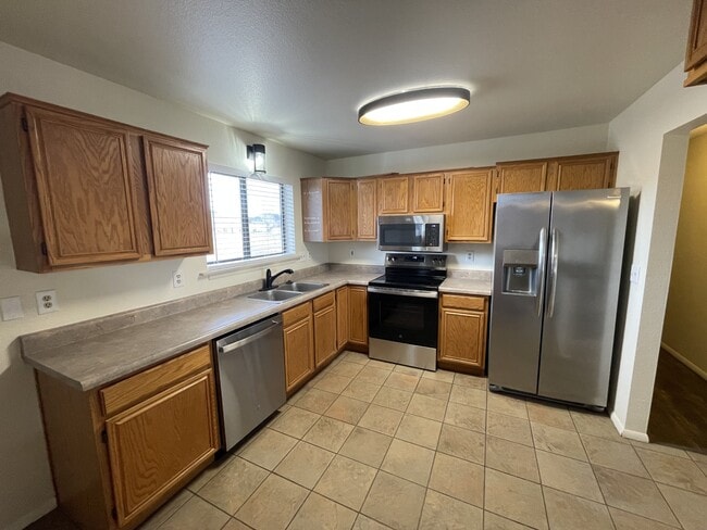 6155 E Robles Rd in Flagstaff, AZ - Building Photo - Building Photo