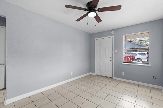 5722 Pickfair St in Houston, TX - Building Photo - Building Photo