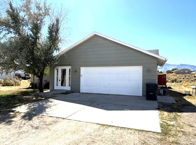 property at 528 Blackstone Dr