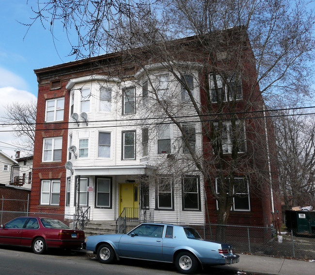 83 Hallock St in New Haven, CT - Building Photo - Building Photo