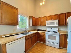 3815 S Genoa Cir in Aurora, CO - Building Photo - Building Photo