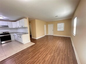 1701 NW 14th Ct in Fort Lauderdale, FL - Building Photo - Building Photo