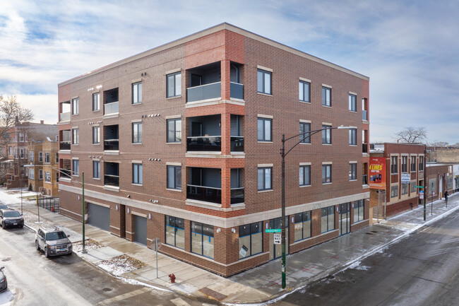 3729 W Belmont Ave in Chicago, IL - Building Photo - Primary Photo