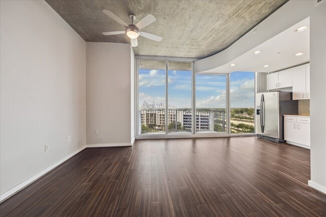 property at 5925 Almeda Rd