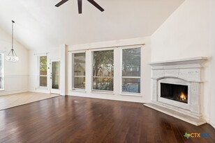 2994 Palomino Pass in Seguin, TX - Building Photo