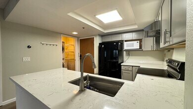 545 Pierce St in Albany, CA - Building Photo - Building Photo