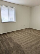 17987 SW 115th Ave in Tualatin, OR - Building Photo - Building Photo