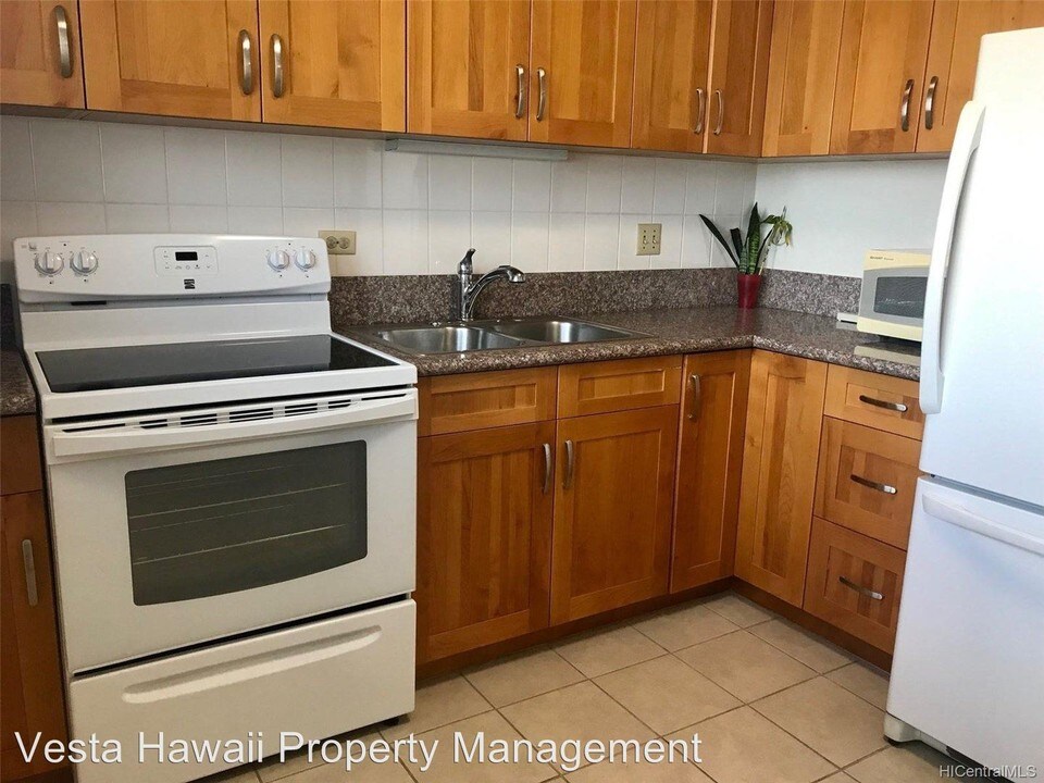 3121 Ala Ilima St-Unit -Unit #212 in Honolulu, HI - Building Photo