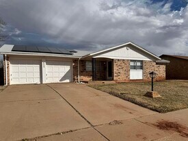 4035 Hooper Dr in Wichita Falls, TX - Building Photo