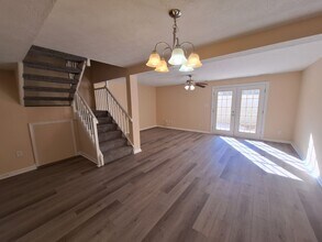 501 Chanticlar Ct in Newport News, VA - Building Photo - Building Photo