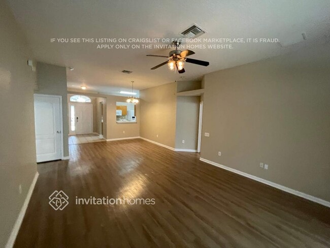 25313 Flying Ebony Ln in Zephyrhills, FL - Building Photo - Building Photo