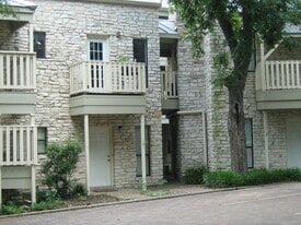 4401 Speedway, Unit #110