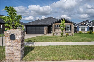 8516 Gibbs Dr in Oklahoma City, OK - Building Photo - Building Photo